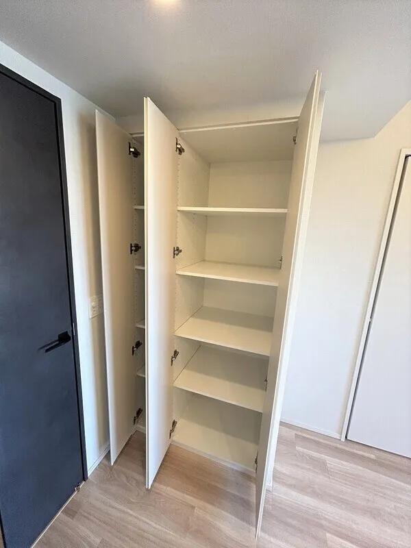 Blanchiesta Kiba - Interior - ["Flooring", "Wood", "Floor"]
