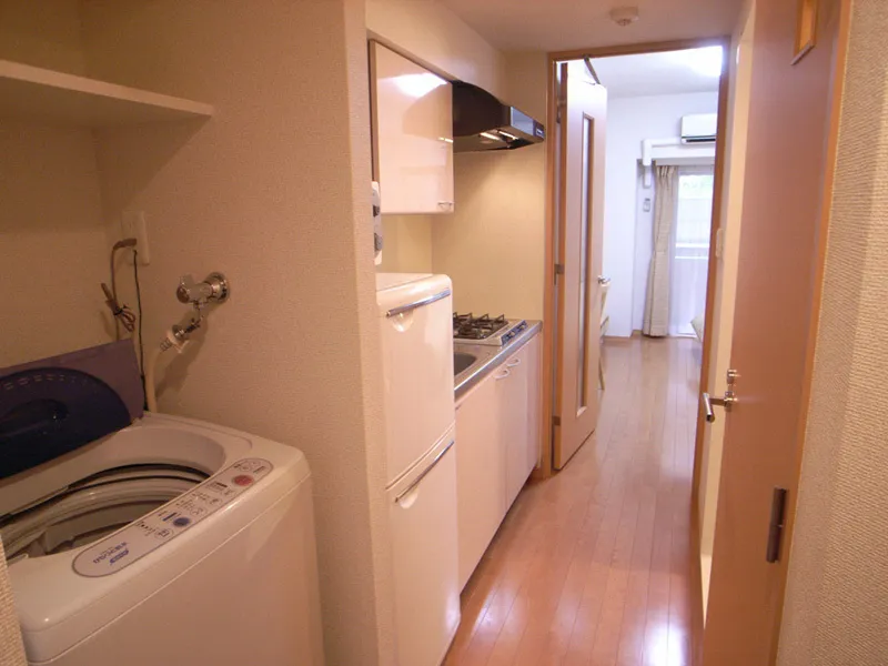 JAPT Suitengu - Interior - ["Room", "Bathroom", "Property"]