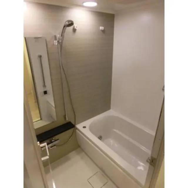 Park Axis Takinogawa La Breeze - Interior - ["Property", "Bathroom", "Room"]