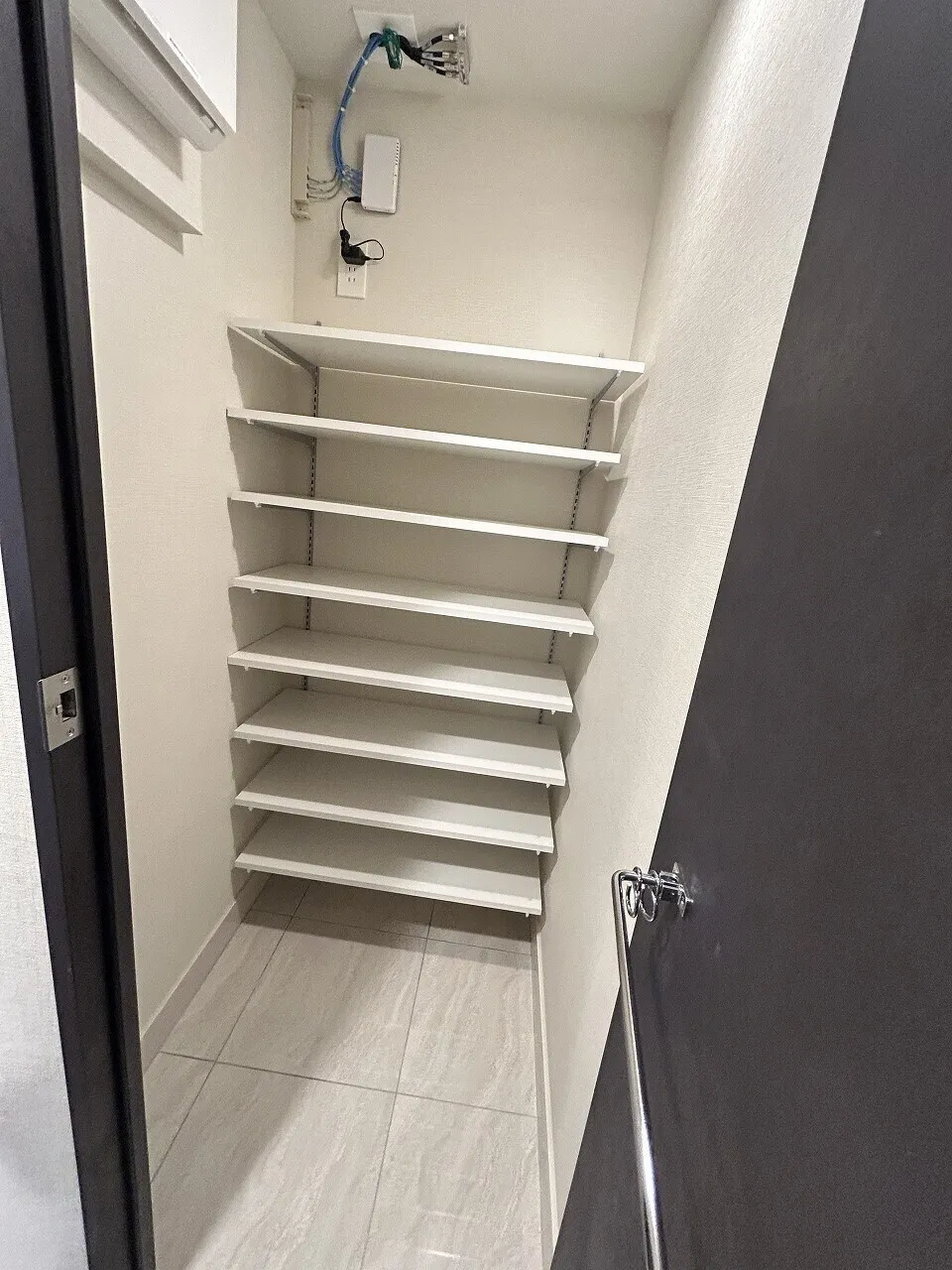Blanchiesta Kiba - Interior - ["Shelving", "Design", "Shelf"]