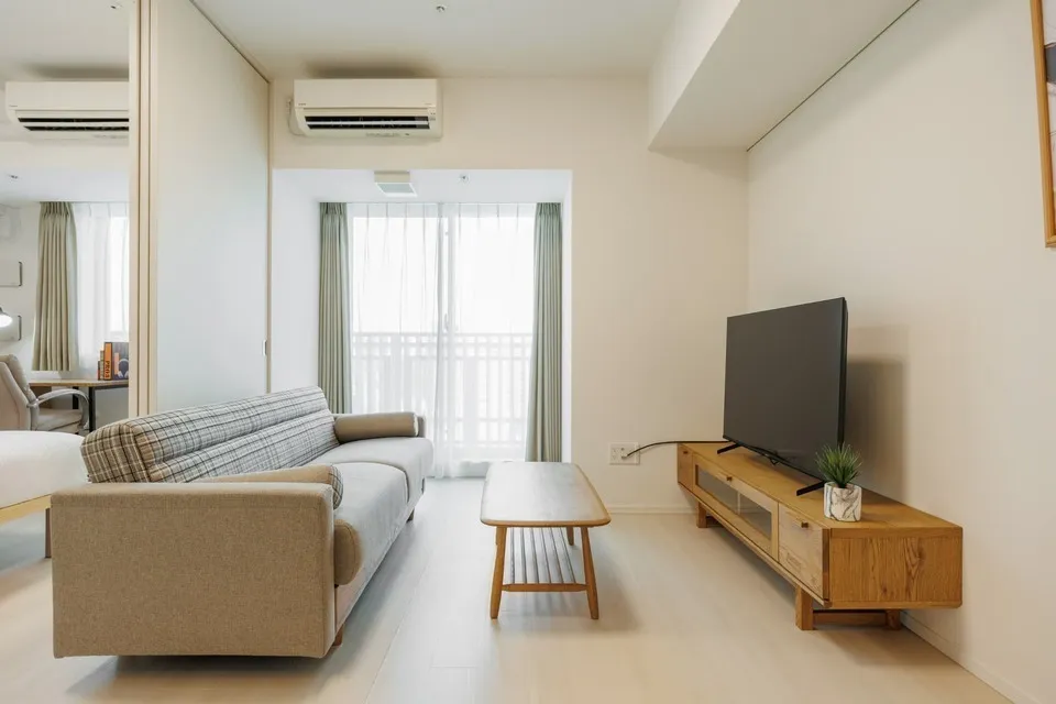 Hmlet Shinjuku Tower - Interior - ["Furniture", "Interior design", "Flooring"]