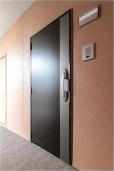 Camel Place - Interior - ["Wall", "Door", "Property"]