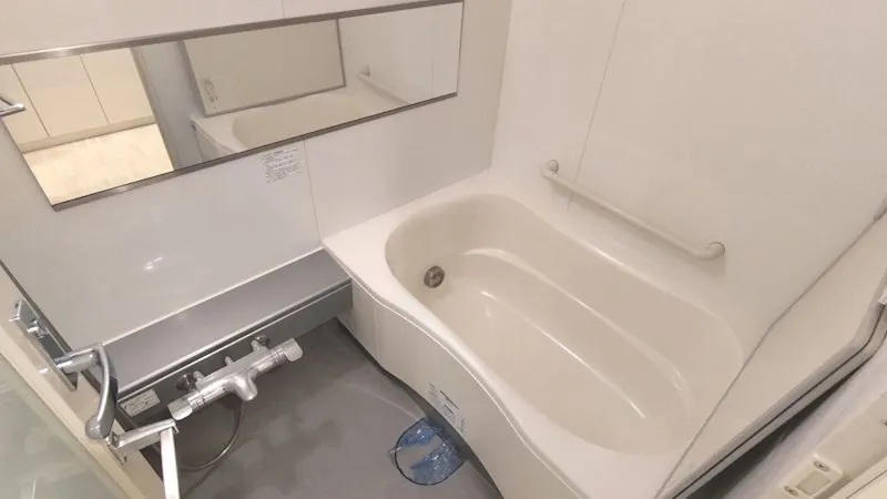 Residia Nishi Azabu - Interior - ["Plumbing fixture", "Bathtub", "Bathroom"]