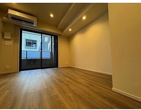 The Park House Kojimachi 3-Chome - Interior - ["Flooring", "Floor", "Ceiling"]