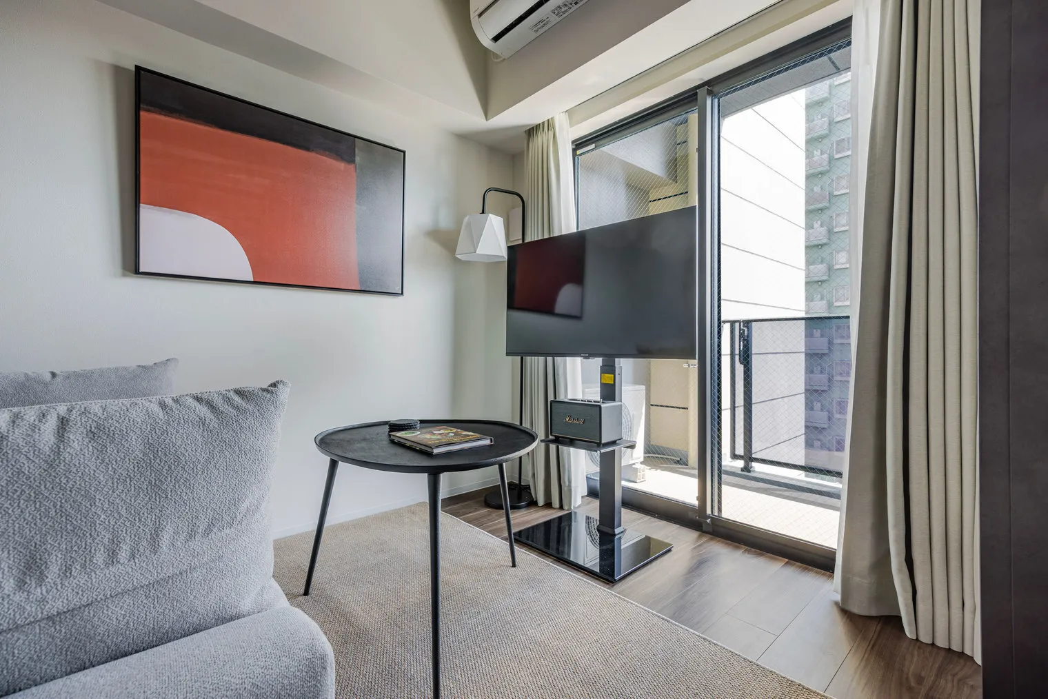 Duo Flats Ikejiri-Ohashi Norris - Interior - []