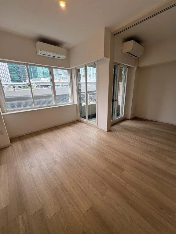 Central Crib Roppongi II - Interior - ["Flooring", "Wood", "Floor"]
