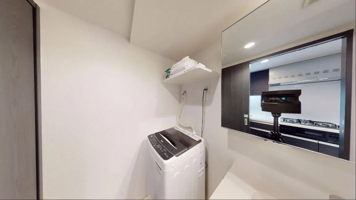 Hmlet Daitabashi - Interior - ["Interior design", "Ceiling", "Flooring"]