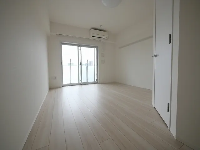Comforia Kiba Water Park - Interior - ["Window", "Fixture", "Building"]