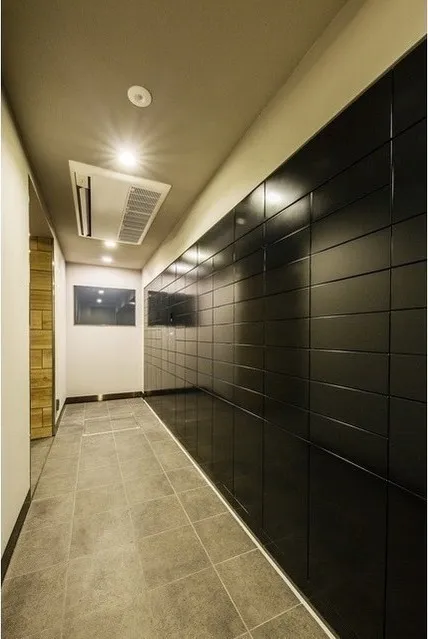 Azure Terrace Toyocho - Other - ["Door", "Fixture", "Building"]