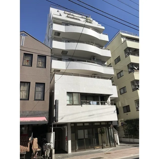 Tokyu Dwell Arus Sugamo - Exterior - ["Sky", "Building", "Window"]