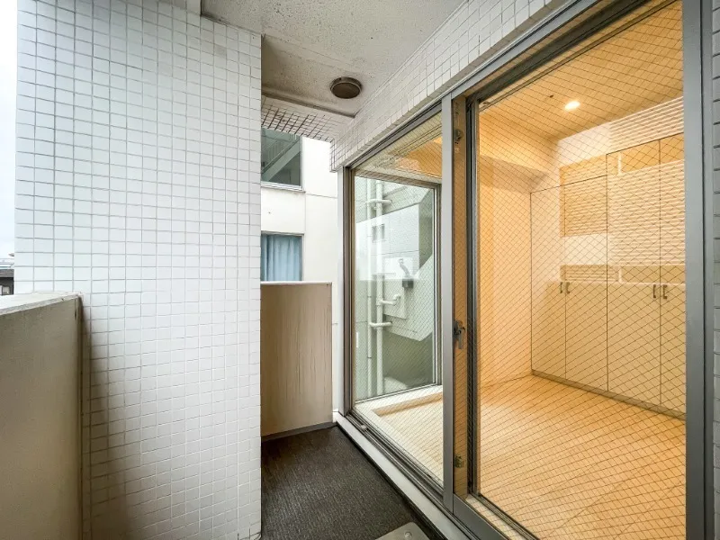 Castalia Azabujuban Ⅱ  - Interior - ["Apartment", "Flooring", "Floor"]