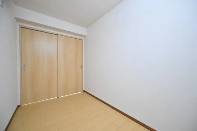 CENTRAL GARDEN RESIDENCE TOKYO - Interior - ["Flooring", "Floor", "Wood"]