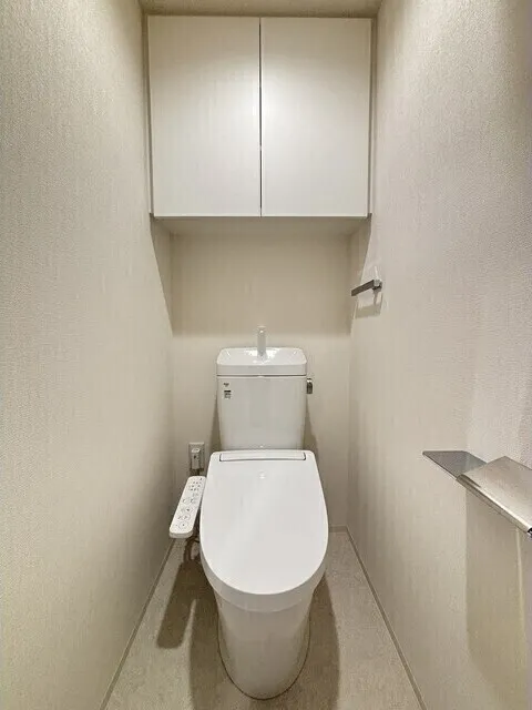 Asyl Court Nerima Nakamurabashi - Interior - ["Toilet seat", "Plumbing fixture", "Toilet"]