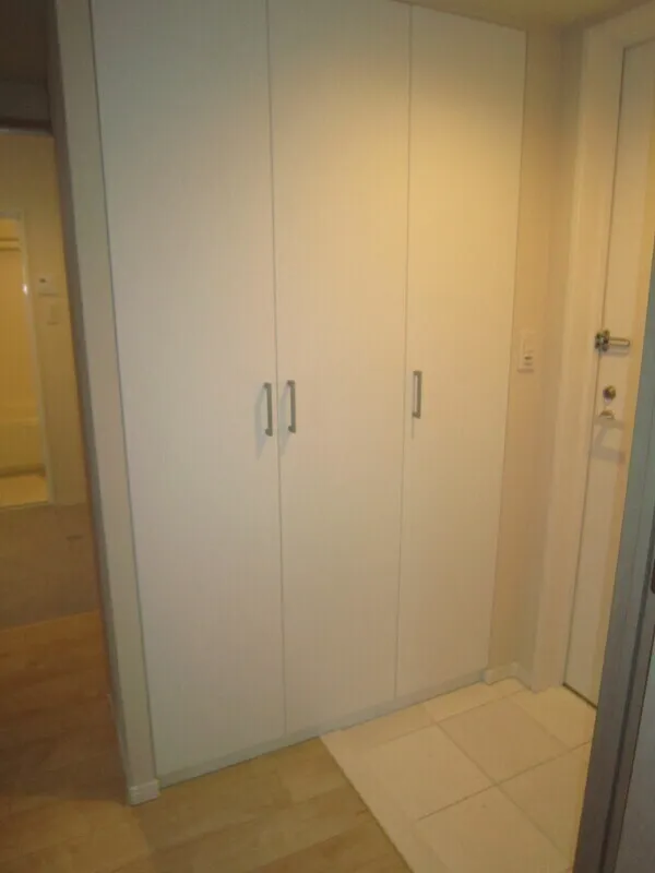 Court Hills Takanawa - Interior - ["Wood", "Flooring", "Floor"]