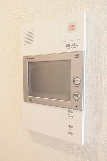 Geoent Asakusa Kaminarimon - Interior - ["Rectangle", "Machine", "Electronic device"]