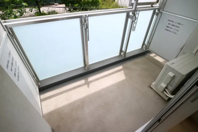 Proud Flat Sumida Riverside - Interior - ["Floor", "Apartment", "Glass"]