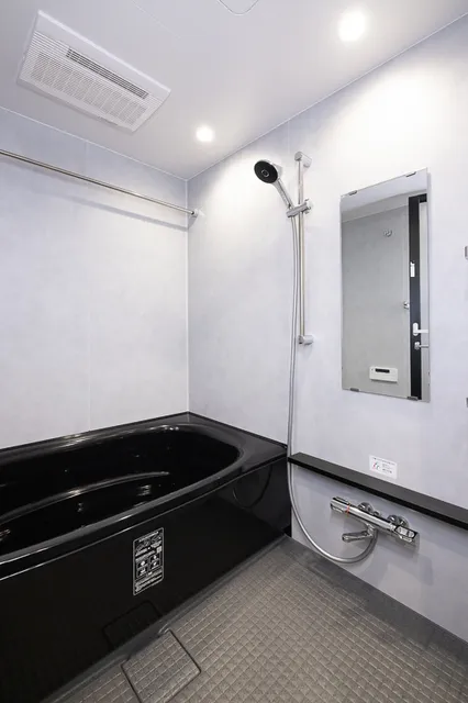 Monolith Hiroo - Interior - ["Plumbing fixture", "Flooring", "Bathroom"]