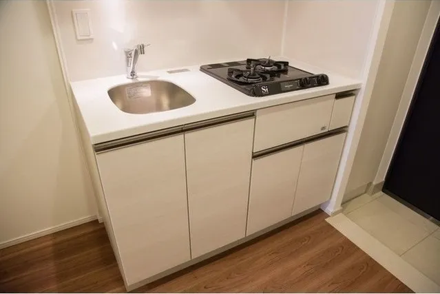 Comforia Shibuya West - Interior - ["Tap", "Cabinetry", "Sink"]