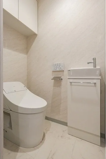 Comforia Liv Bunkyo Gokokuji - Interior - ["Flooring", "Plumbing fixture", "Floor"]