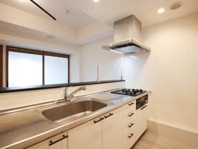 Roppongi View Tower - Interior - ["Kitchen", "Interior design", "Ceiling"]