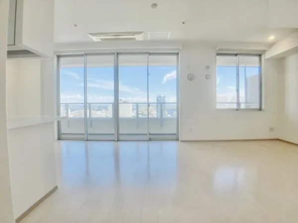 Brillia Mare Ariake Tower & Garden - Interior - ["Flooring", "Floor", "Wood flooring"]