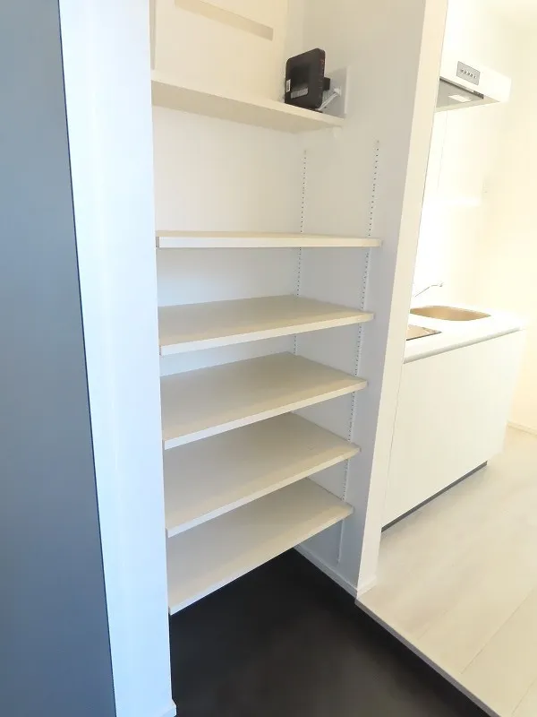 Primal Ryogoku EAST - Interior - ["Wood", "Flooring", "Shelving"]