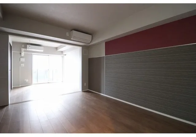 La Douceur Sugamo West - Interior - ["Flooring", "Floor", "Ceiling"]