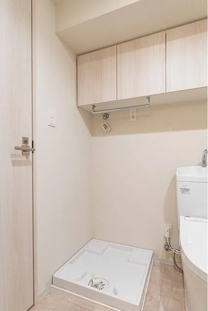 LUMIEC HONCHO WEST - Interior - ["Flooring", "Floor", "Wood"]