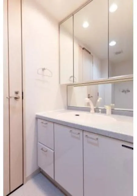 Toray Stage Meguro - Interior - ["Flooring", "Interior design", "Floor"]