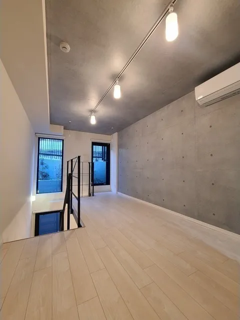 AGRATIO Meguro Suwayama - Interior - ["Building", "Hall", "Flooring"]