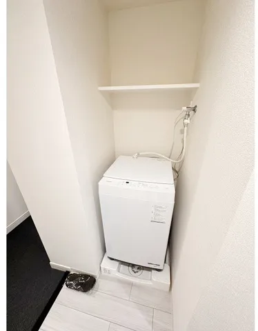 Presence Kiba Park - Interior - ["Major appliance", "Flooring", "Floor"]
