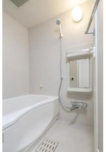 Green House Takamatsu - Interior - ["Flooring", "Floor", "Plumbing fixture"]