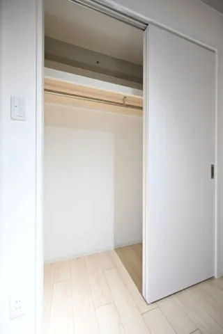 Carouge Kanamecho - Interior - ["Wood", "Flooring", "Floor"]
