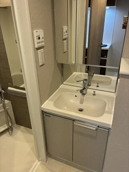 View Terrace Myogadani - Interior - ["Floor", "Flooring", "Plumbing fixture"]