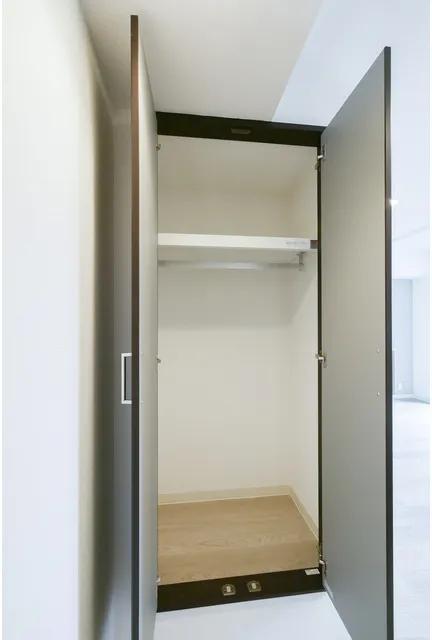TK Flats Shibuya - Interior - ["Wood", "Flooring", "Floor"]