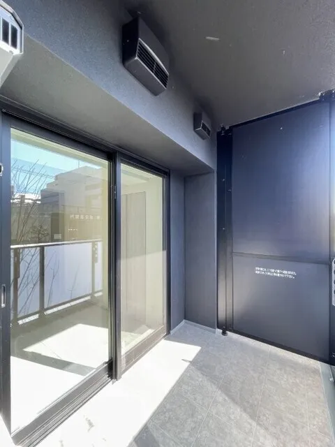 Brookside Residence Kiba - Interior - ["Floor", "Composite material", "Glass"]