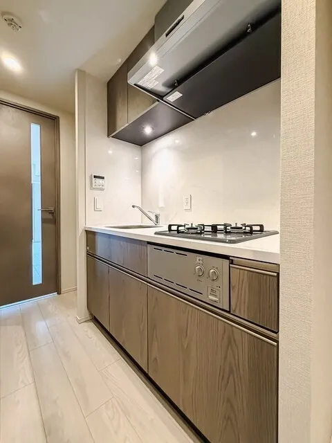 Brookside Residence Kiba - Interior - ["Kitchen", "Major appliance", "Flooring"]