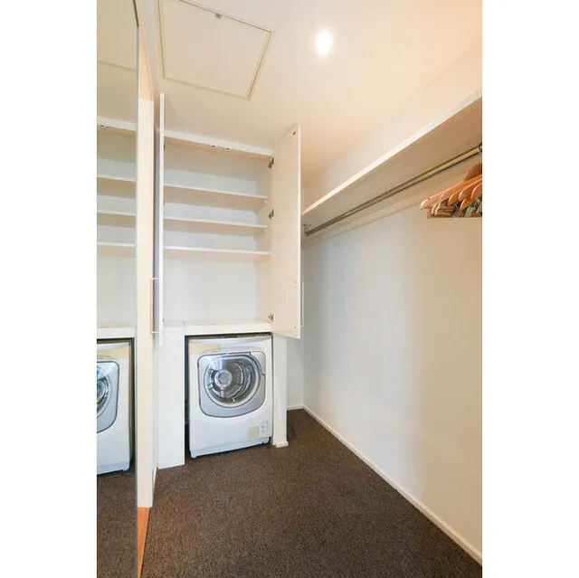Frontier Residence The Tower Shinagawa - Interior - ["Property", "Wood", "Interior design"]