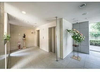 Emblem Court Akashicho - Exterior - ["Property", "Ceiling", "Room"]