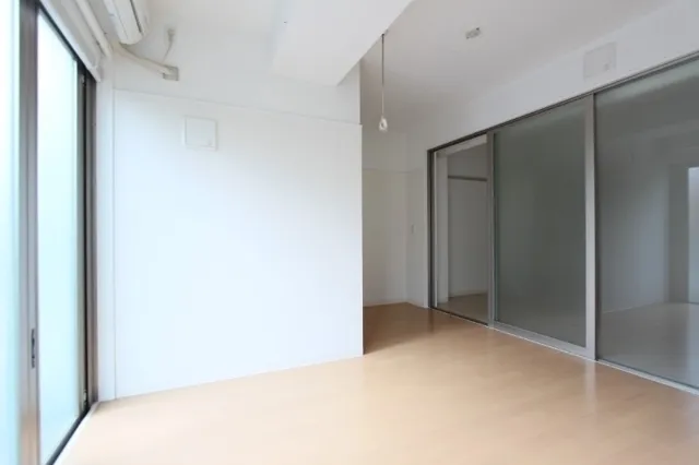 Mt. Leviga - Interior - ["Flooring", "Floor", "Wall"]