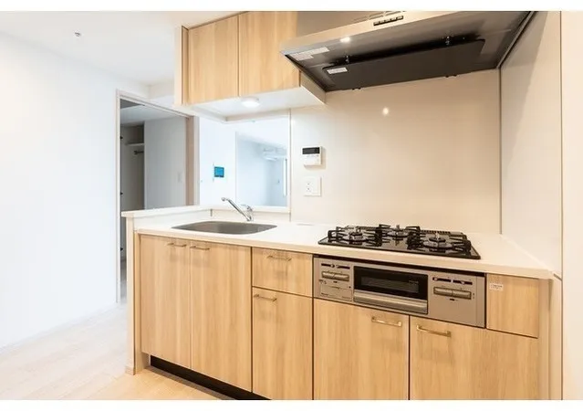 Comforia Liv Itabashi - Interior - ["Kitchen", "Flooring", "Major appliance"]