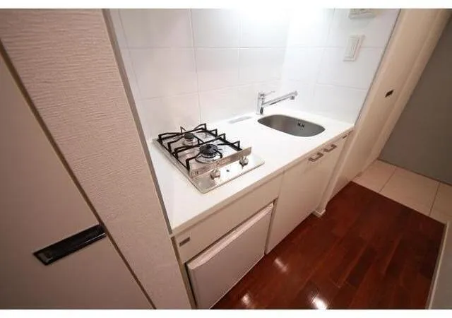 Ipse Kamata WEST - Interior - ["Floor", "Flooring", "Apartment"]