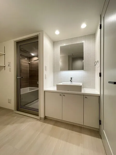Ebisu Garden Terrace - Interior - ["Flooring", "Floor", "Interior design"]