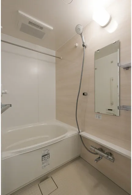 Comforia Liv Toyosu Canal - Interior - ["Flooring", "Plumbing fixture", "Floor"]
