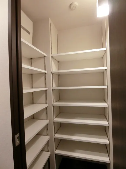 SOLASIA Residence Kyobashi - Interior - ["Shelving", "Room", "Shelf"]