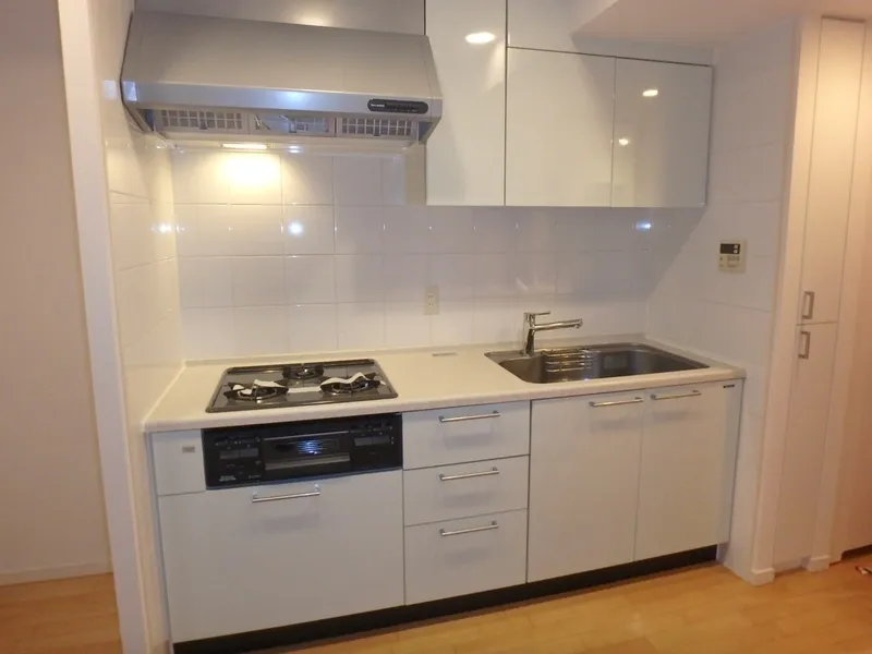 Esty Maison Toyosu Residence - Interior - ["Kitchen Appliance", "Kitchen", "Major appliance"]