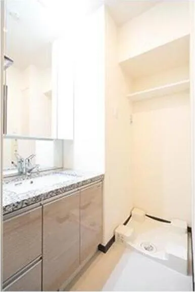 Gran Palace Tokyo Yaesu Avenue - Interior - ["Property", "Room", "Bathroom"]