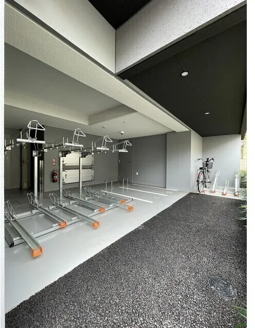 Comforia Nakakasai - Exterior - ["Floor", "Flooring", "Ceiling"]