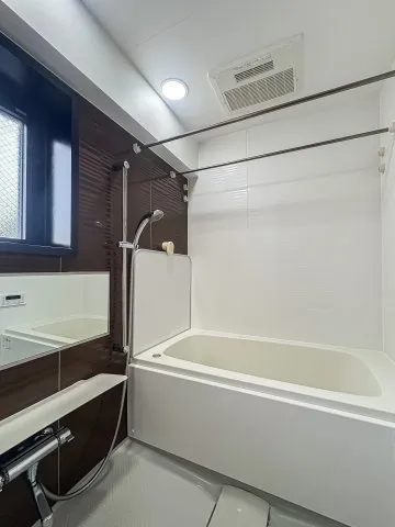 Asyl Court Ikegami - Interior - ["Plumbing fixture", "Flooring", "Floor"]