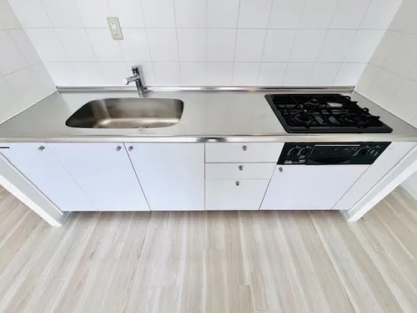 SS.FLAT Kagurazaka South - Interior - ["Kitchen Sink", "Flooring", "Kitchen"]
